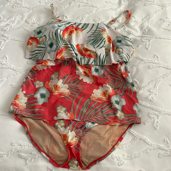 Cacique Other - Palm Floral Tankini Set